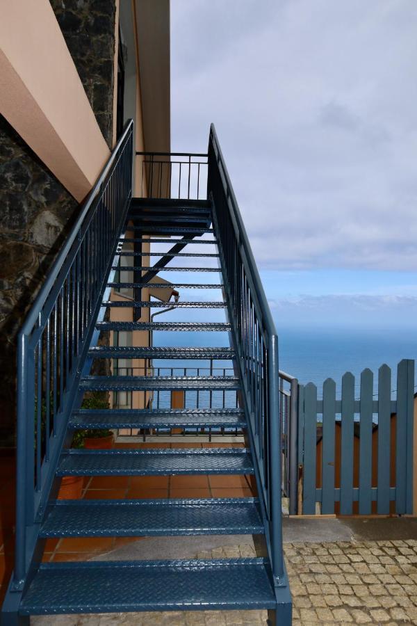 Paradise Ocean View By Analodges Porto Moniz Exterior photo