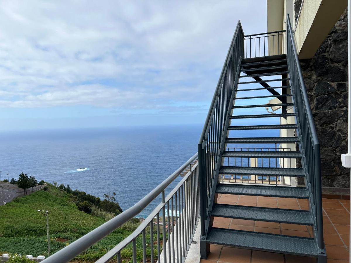 Paradise Ocean View By Analodges Porto Moniz Exterior photo